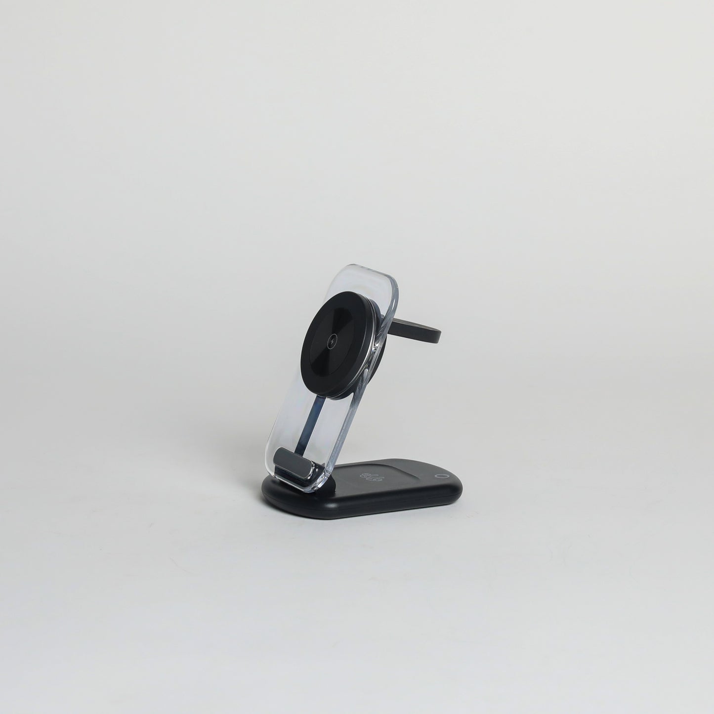 Cargador Magnético 3 en 1 - Orden y energía sin cables