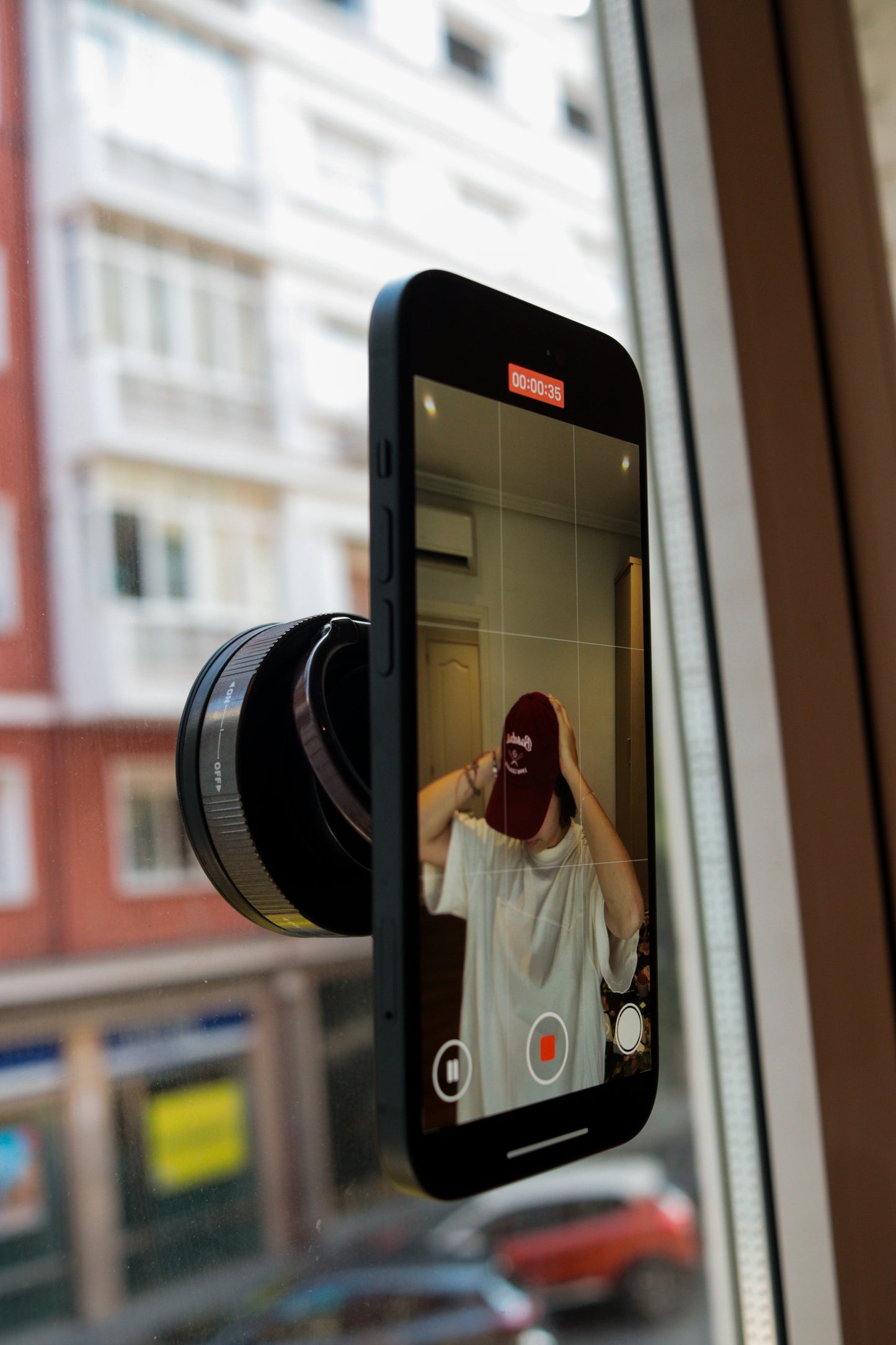 Soporte Magnético giratorio - Mantén tu móvil siempre seguro y a la vista